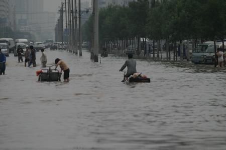 河南暴雨有多大！降水為何如此強勢